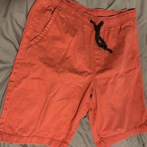 Men’s shorts, elastic tie waist